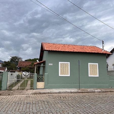 Casinha Verde Passa Quatro Eksteriør billede